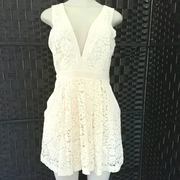 Free People Cream V neck Lace Dress - Picture 3 of 8